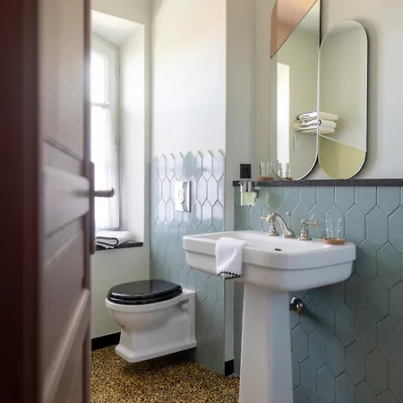 Le Petit Hotel Saint-Rémy-de-Provence